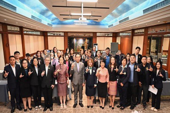 สกร.จัดประชุมรายวิชาเลือกจากหลักสูตรที่ได้รับการรับรอง เพื่อเทียบโอนเข้าสู่หลักสูตรส่งเสริมการเรียนรู้