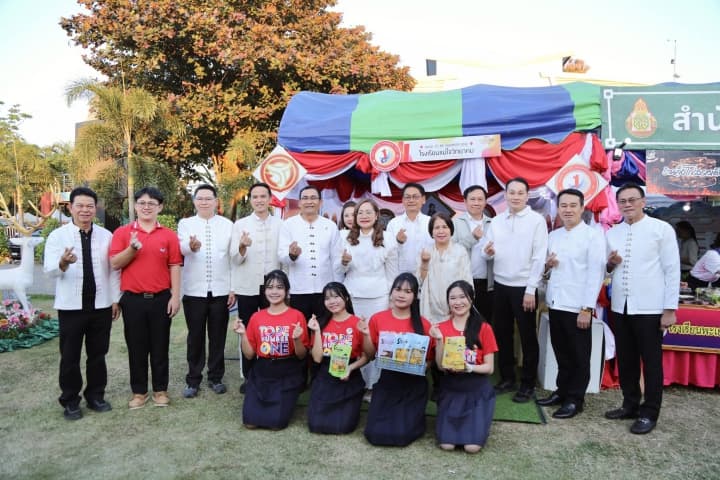 สกร. พะเยา เปิดบ้านโชว์ “SWEET HERITAGE ขนมไทยโบราณ” ต้นแบบ Soft Power