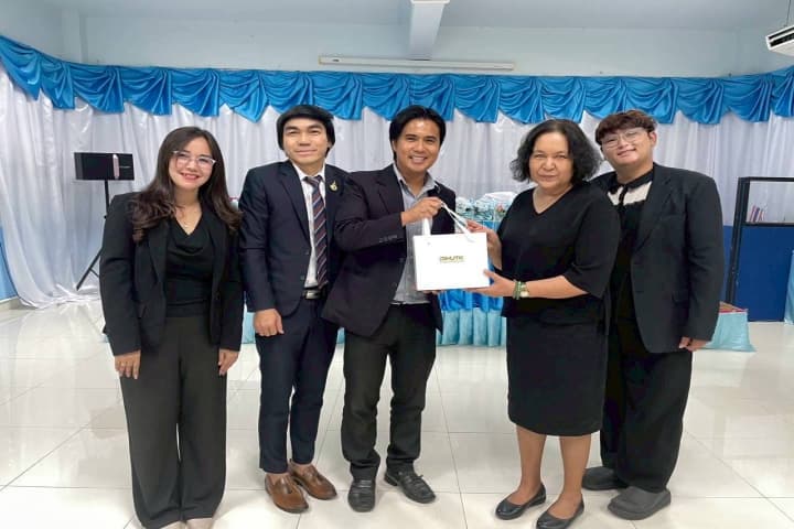 คณะบริหารธุรกิจ มทร.กรุงเทพ จับมือ TGBC เดินหน้าพัฒนาหลักสูตรรัฐ- เอกชน