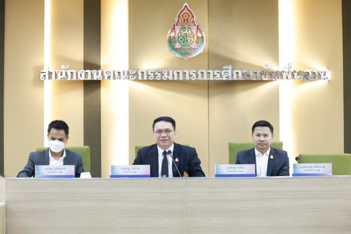 สพฐ. เร่งเดินหน้าลดงานซ้ำซ้อนตัด 50 รายการงาน สกัดการสร้างภาระครู
