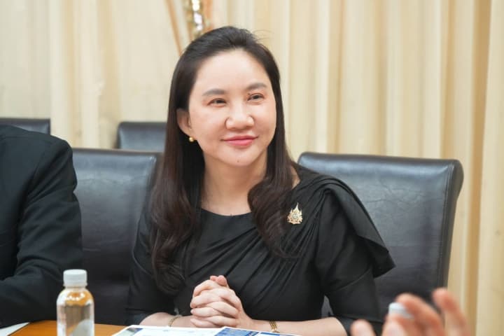 สพฐ.จับมือ ธ.ออมสิน–กรมคุ้มครองสิทธิฯ ช่วยครูผู้ค้ำ 1,958 ราย เร่งชะลอการฟ้องคดี–บังคับคดี