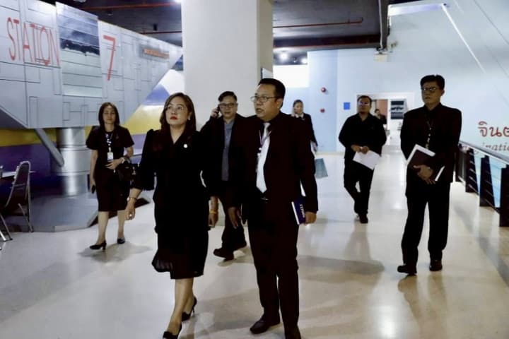 surprise visit! อธิบดี สกร. เยี่ยมชมศูนย์วิทยาศาสตร์เพื่อการศึกษารังสิต ติดตามการจัดการเรียนรู้