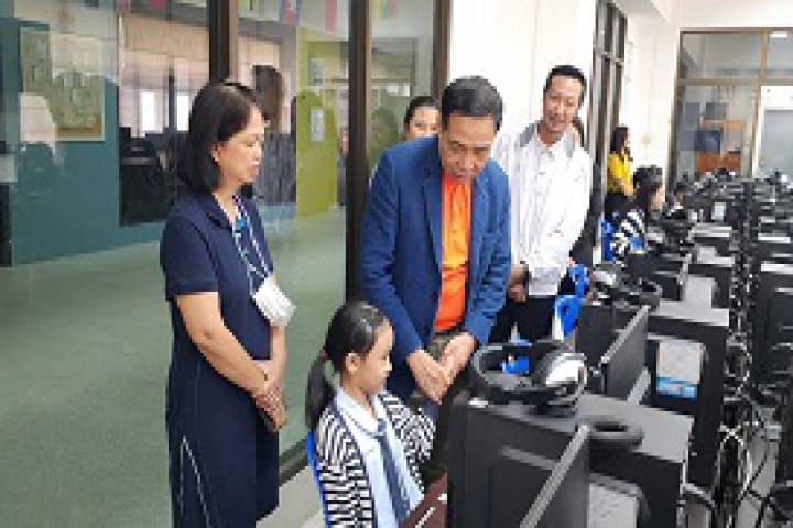 อธิบดี สกร.ลงพื้นที่ตรวจเยี่ยมและนิเทศการสอบเทียบวัดระดับความรู้การศึกษาขั้นพื้นฐานครั้งที่ 2 ปีการศึกษา 2568 ด้วยรูปแบบดิจิทัล