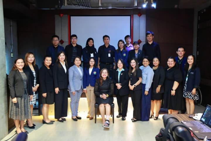 อธิบดี สกร. Surprise Visit ขับเคลื่อน Work-based Learning ผนึก CP ALL เปิดโอกาส “เรียนไป–ทำงานไป”
