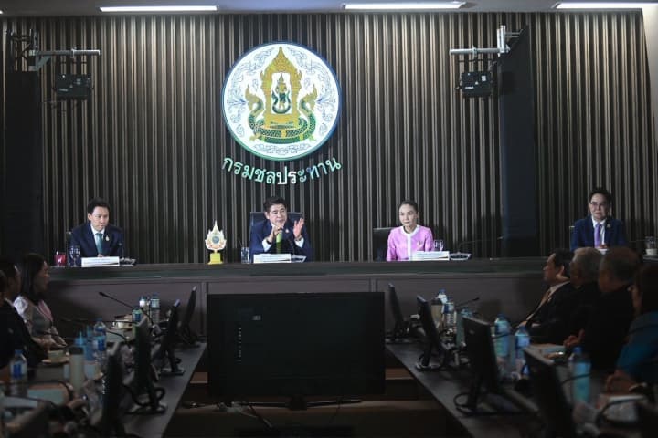 “รมว.นฤมล”นำ ศธ. เซ็น MOU ร่วมมือ 3 กระทรวง หนุนใช้ยางพาราในภาครัฐ