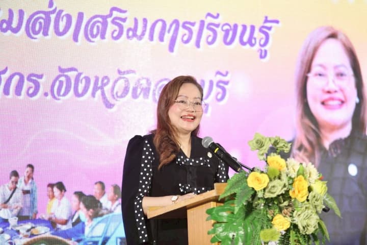 อธิบดีเกศทิพย์ เปิดมหกรรมการเรียนรู้ สกร.ลพบุรี โชว์นวัตกรรม–ซอฟต์พาวเวอร์ขนมไทย