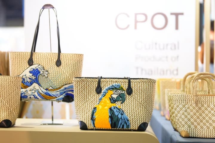 วธ. วางแผนนำ CPOT ขึ้น POP-UP Store ณ ท่าอากาศยานสุวรรณภูมิและดอนเมือง