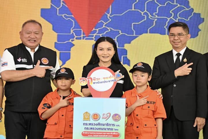 ปีใหม่ต้องปลอดภัย ! สอศ. เปิดโครงการ อาชีวะ–ขนส่ง อาสา ปีที่ 11