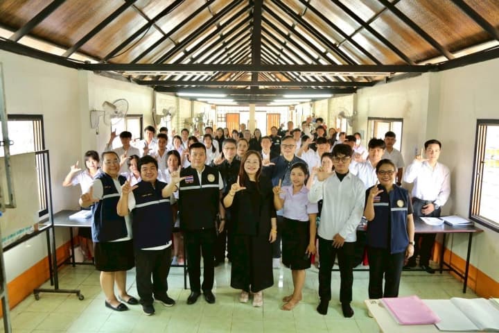 บุคลากร สกร. แม่สอดโชว์พลัง 10 ตำบล ขับเคลื่อนอาชีพชุมชน