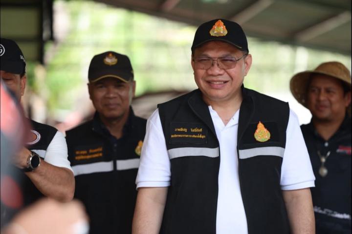 สพฐ. ปิดศูนย์พักพิงในโรงเรียนพื้นที่น้ำท่วมหลังสถานการณ์คลี่คลาย เตรียมพร้อมเดินหน้าจัดการเรียนการสอน