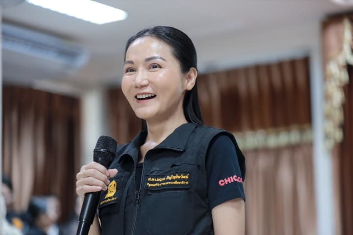 รมว.นฤมล“ลงพื้นที่ปัตตานี ฟังเสียงครูปลายด้ามขวาน ย้ำ ครูไม่ใช่เรือรับจ้าง แต่คือผู้หล่อหลอมเยาวชน